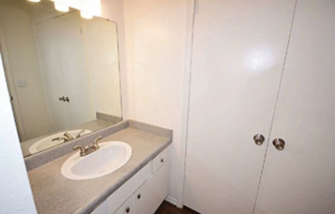Landry Apartment