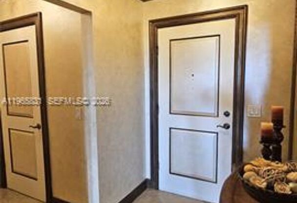 16102 Emerald Estates Dr # 306 (A11965831)