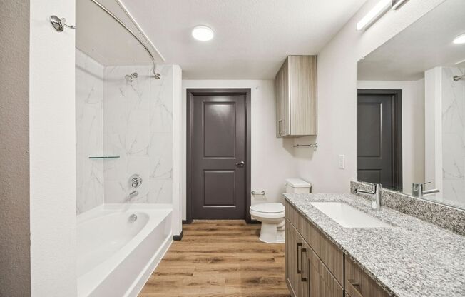 1 bed, 1 bath, 740 sqft, $1,115, Unit 1102
