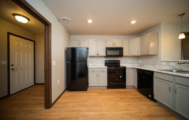 2 beds, 1.5 baths, 1,167 sqft, $1,295, Unit Hosta 210