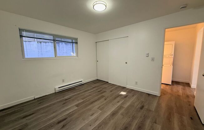 2 beds, 1 bath, 775 sqft, $2,045, Unit 205
