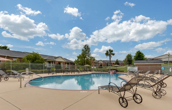 Mountain View Apartment Homes, Tuscaloosa, AL, Resort Style Pool