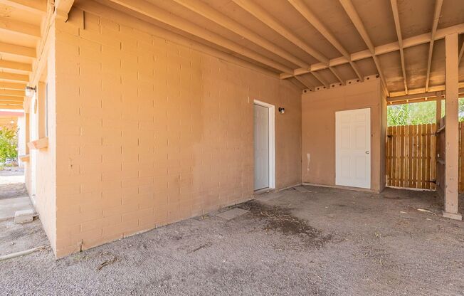 1 bed, 1 bath, 550 sqft, $995, Unit 03