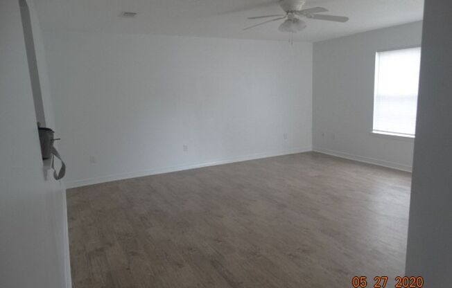 Brock Ave 552