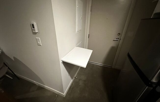 Studio, 1 bath, 244 sqft, $1,495, Unit 113 - Furnished