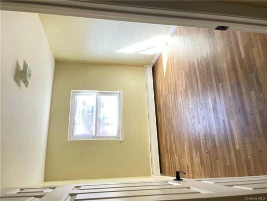 3 beds, 1 bath, 1,000 sqft, $3,200, Unit 2