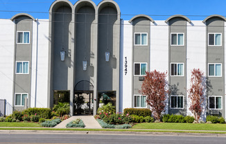 Maison De Michelle Apartments
