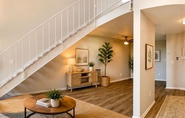 1 bed, 1 bath, 725 sqft, $2,895, Unit 328