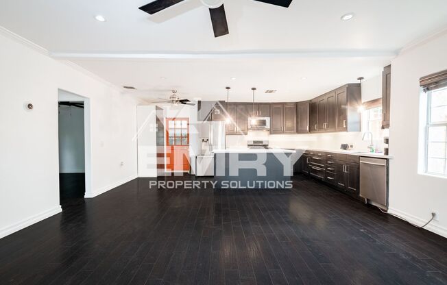 Primary Home and ADU for rent Division St Los Angeles Amazing Deal!!!