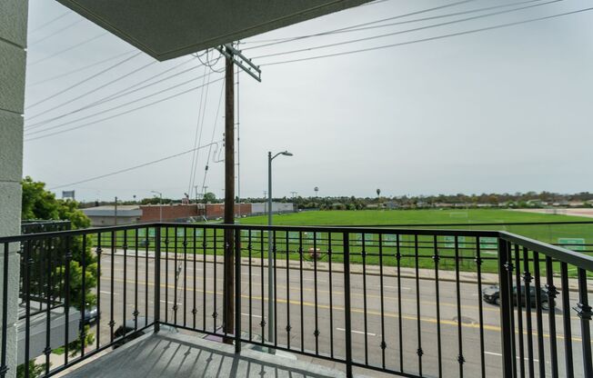 1 bed, 1 bath, 705 sqft, $2,548, Unit 322