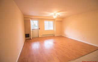 Studio, 1 bath, 450 sqft, $800, Unit H4 (EFF)