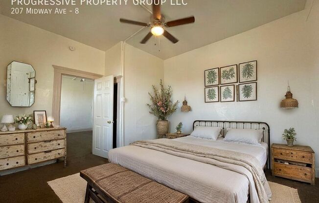 207 MIDWAY AVE