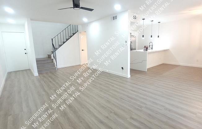 3614 N 44 ST
