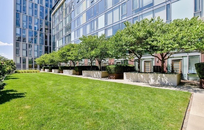 2 beds, 1.5 baths, 864 sqft, $3,975, Unit 120