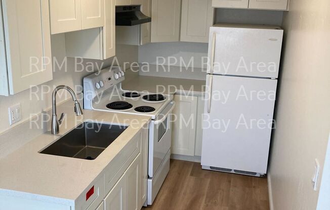 1 bed, 1 bath, 650 sqft, $2,350, Unit Unit #9