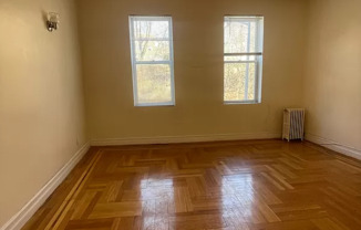 4580 MANHATTAN COLLEGE PKWY