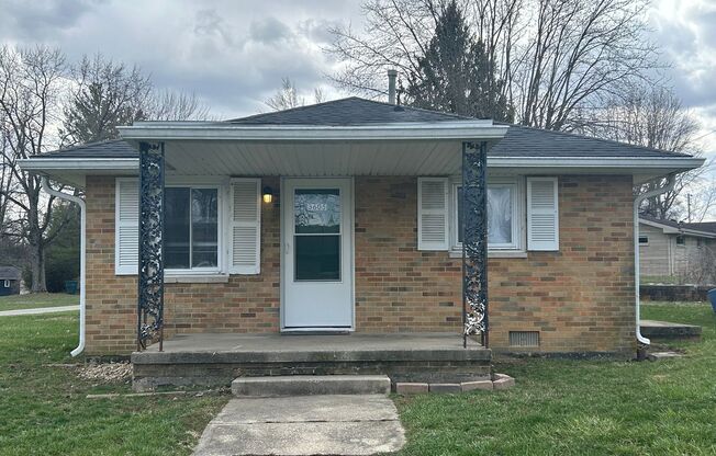 3605 E Azalea Ln - 2301 S Primrose Ln