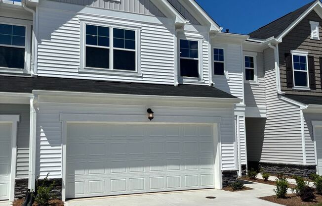 Absolutely Beautiful New Construction Townhome w/ Backyard