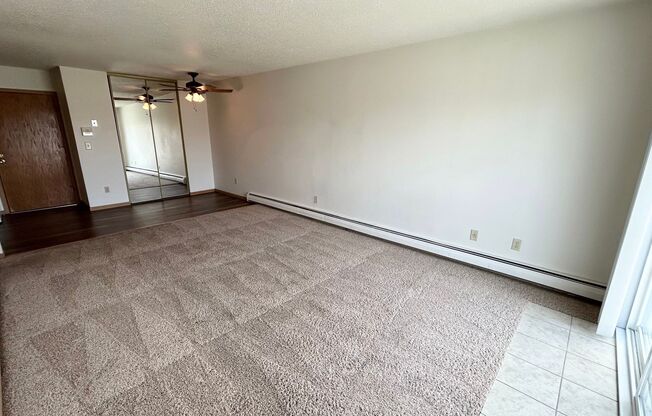 1 bed, 1 bath, 625 sqft, $730, Unit 2521-104