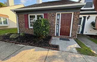 2 beds, 2 baths, $1,800