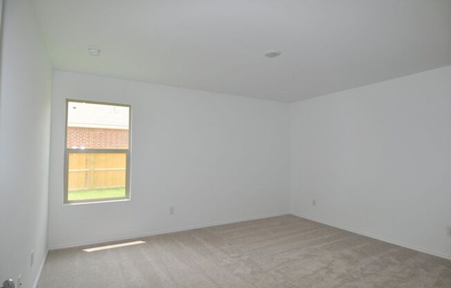 3 beds, 2 baths, $2,025