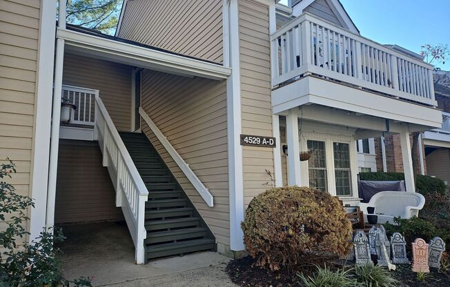 Charming 1 Bed 1 Bath Condo In Convenient Heatherlea