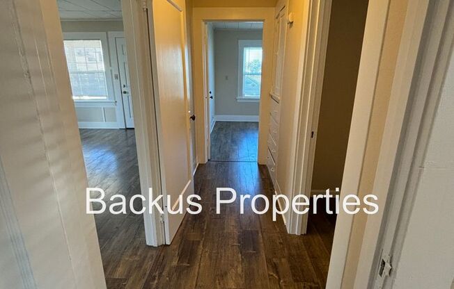 2 beds, 1 bath, 1,003 sqft, $2,600, Unit 136