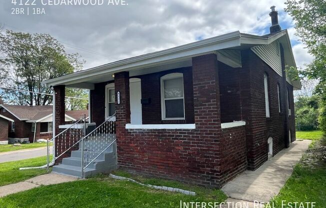 4122 CEDARWOOD AVE