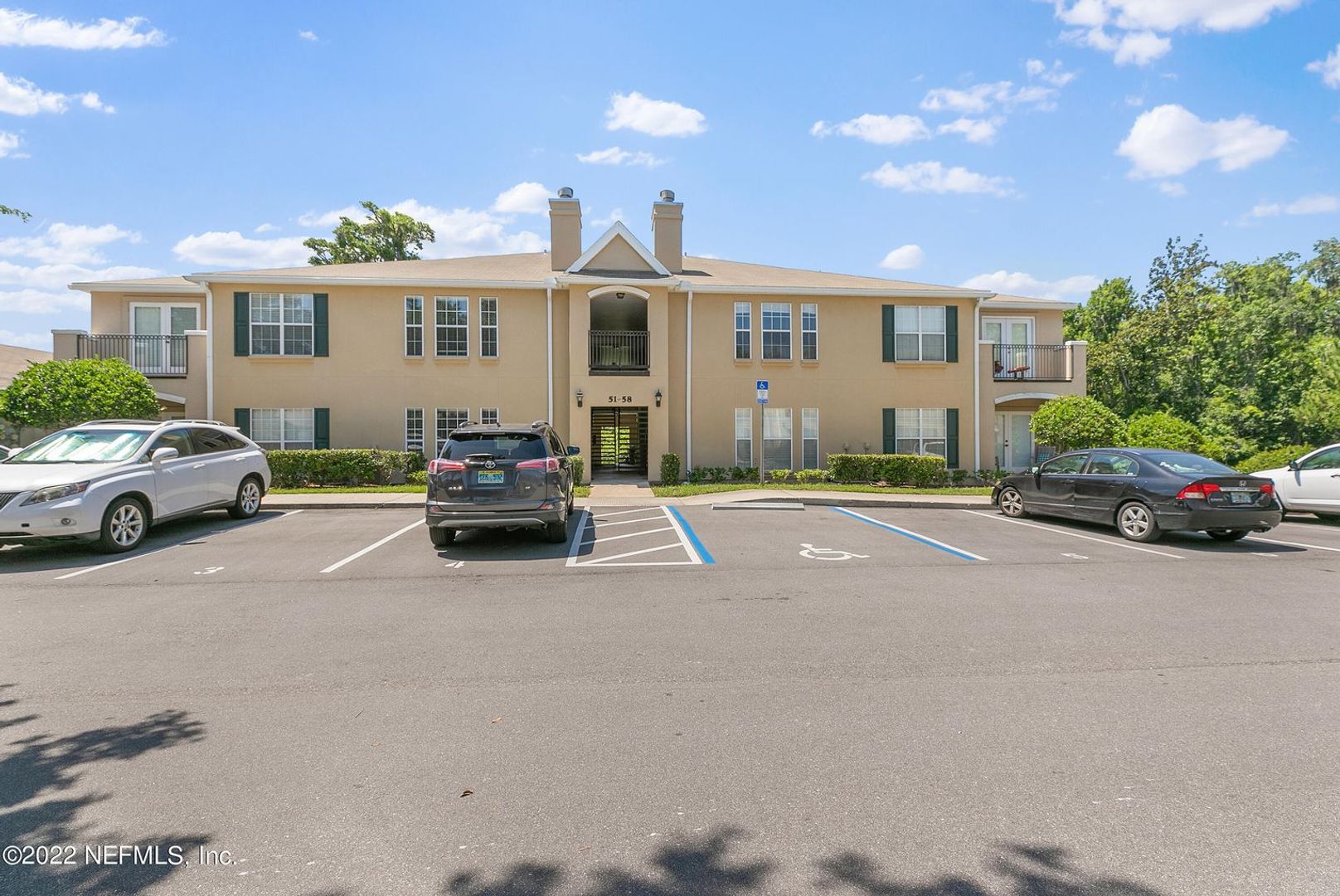 Great Jax Beach Location!