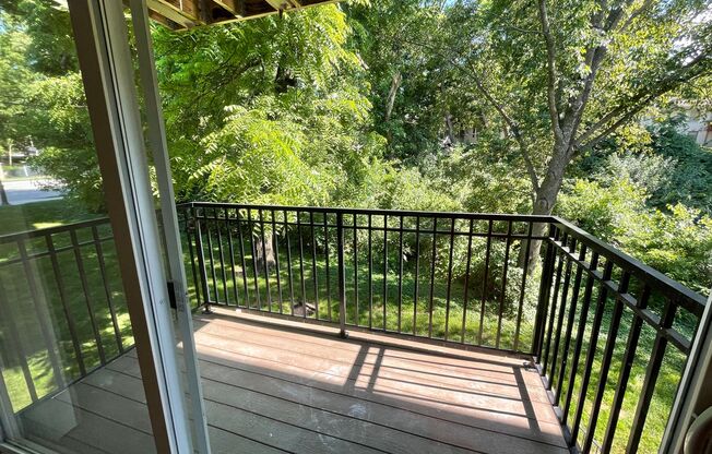 1 bed, 1 bath, 754 sqft, $1,125, Unit 8705-204