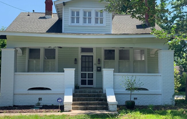 Charming Single Family Home in Historic Old Windermere