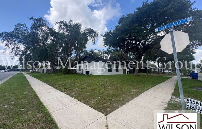 1013 ARIZONA CT