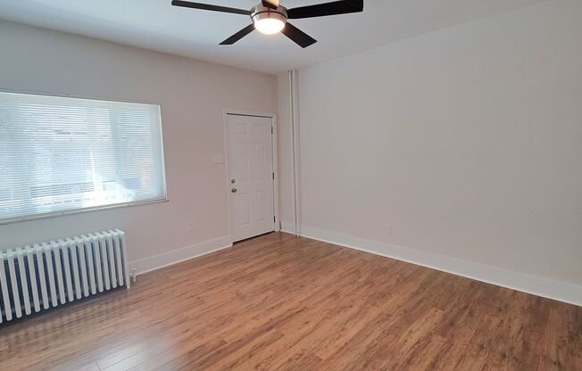 *Beautifully Renovated & Spacious 2BD/1.5BA Single-Family Home available in Greenfield*