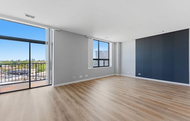 Studio, 1 bath, 353 sqft, $1,600, Unit 604