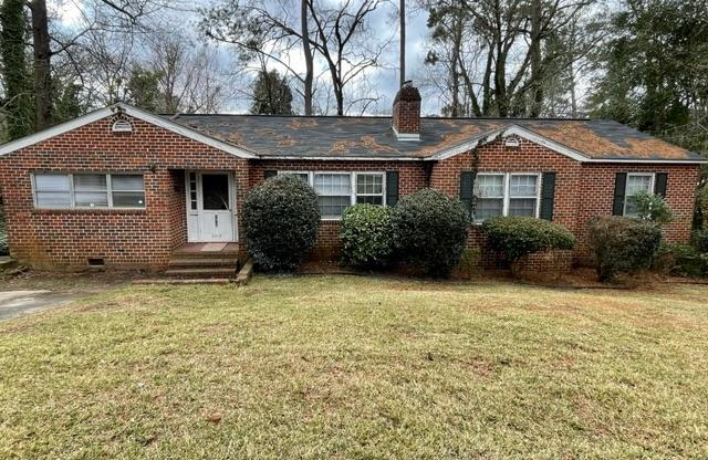 2410 KINGSLEY DR