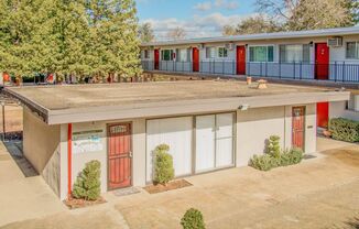 2 beds, 1 bath, 950 sqft, $1,575, Unit 29