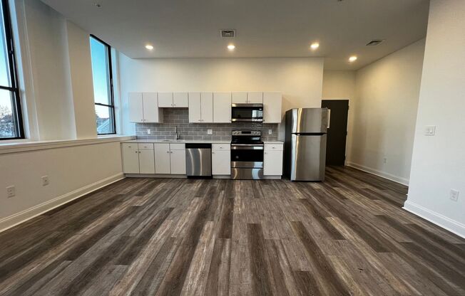 6800 Market Residential