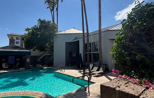 3 beds, 2 baths, $1,900, Unit # 2101