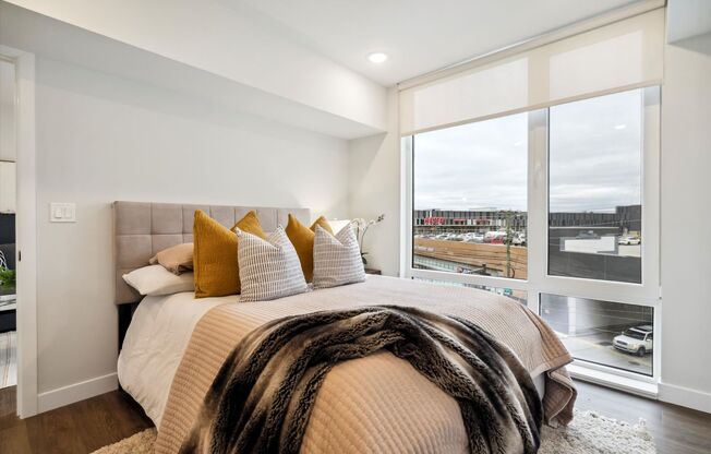 Studio, 1 bath, 500 sqft, $1,475, Unit 606
