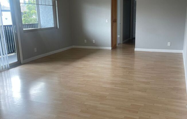 2 beds, 2 baths, 980 sqft, $3,035, Unit 819-34