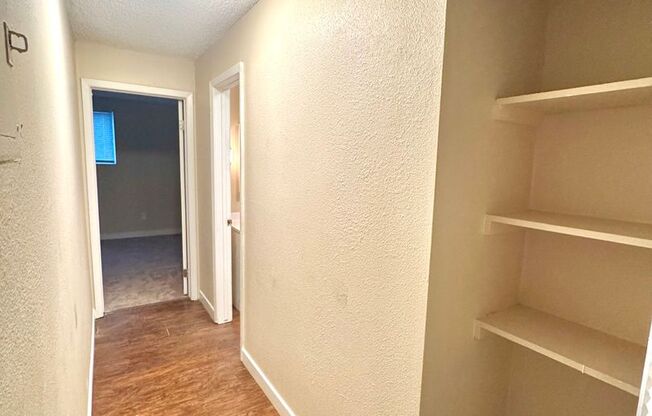 2363 EMPORIA ST