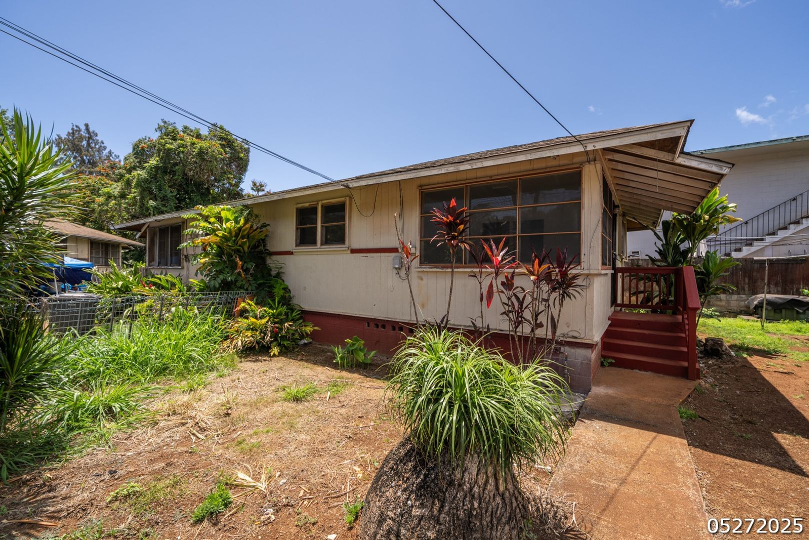 $1800 / 2BR – Approx - 2br/1ba/Tandem pkg Duplex unit in Wahiawa