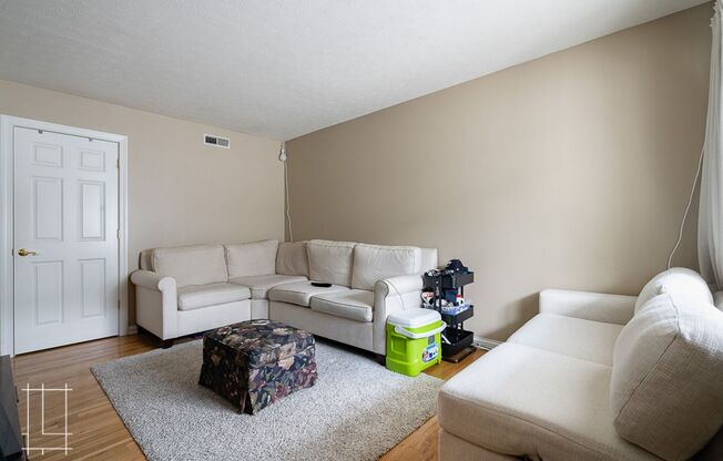91 Starr Avenue