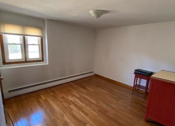 3 CHANDLER RD
