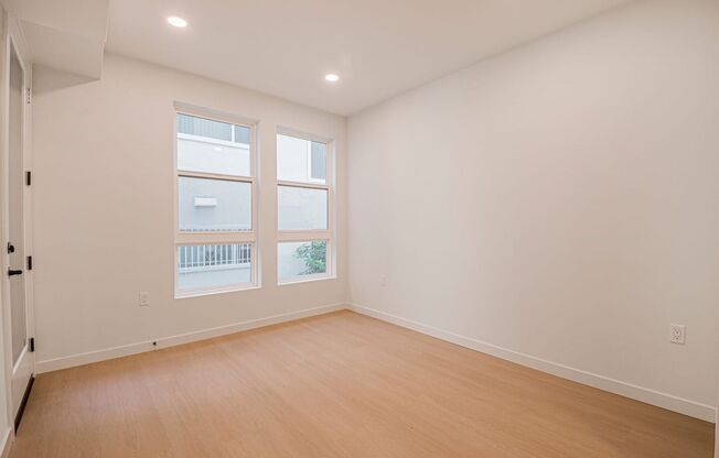 1 bed, 1 bath, 611 sqft, $2,595, Unit 203