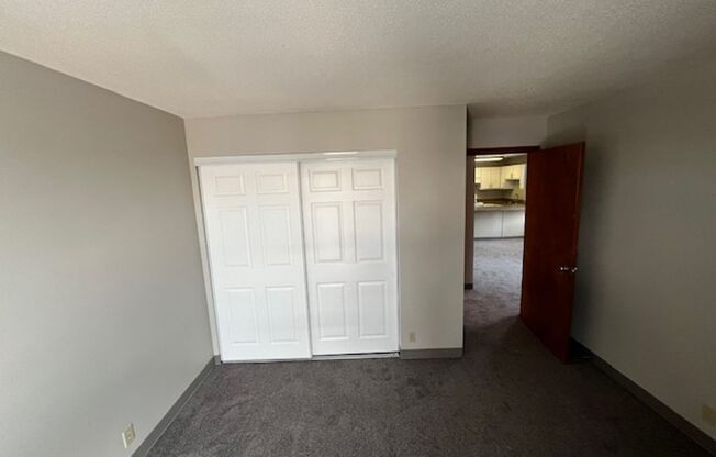 2 beds, 1 bath, 800 sqft, $975, Unit 508