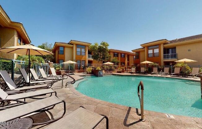 2 beds, 2 baths, $2,200, Unit UNIT 2111