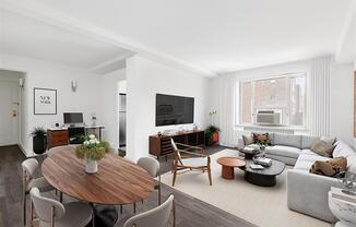 2 beds, 1 bath, 764 sqft, $5,523, Unit 3D