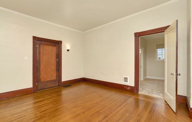 1236 Sherman St #2 - Junior 1 Bedroom | 1 bath - Garden Level