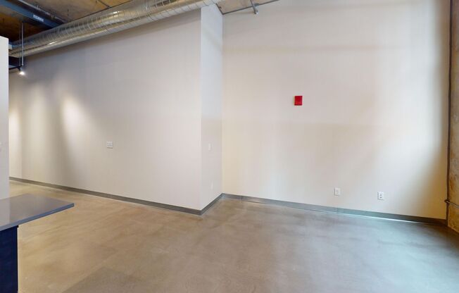 1 bed, 1 bath, 771 sqft, $1,970, Unit 607-310